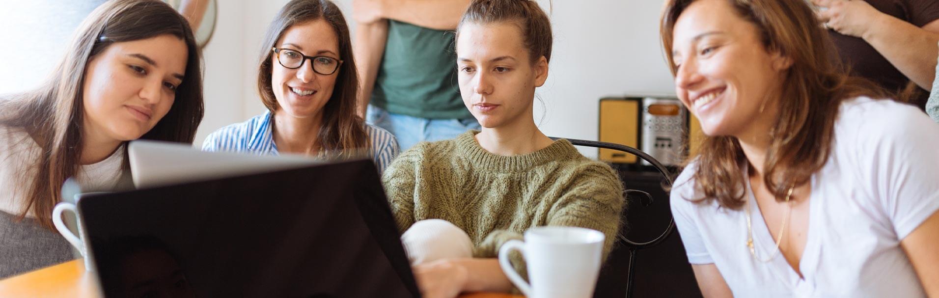 Webshop-indítási teendők, avagy mi mindenre van szükségünk tőled, hogy pénztermelő gépezetet építsünk Neked?