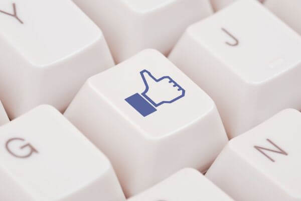 facebook billentyű