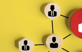 Márkaépítés B2B környezetben a Maximum Business programja szerint: B2B pozicionálás, az álomvevők elemzése, a konkurenciavizsgálat és az értékesítési tölcsér strukturált lépéseinek kialakítása.